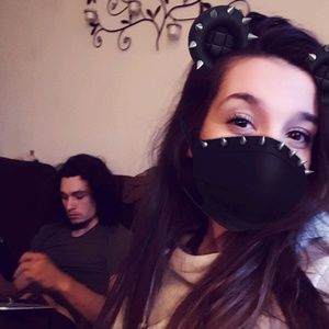 Meet your Posher, Kasey